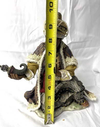 Members Mark 2005 Porcelain Fabric Nativity 10" Wise Man Replacement Magi Repair - Picture 7 of 8