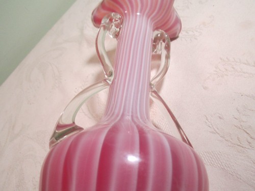 Vintage rot gestreifte Kunstglas Blumenvase - mundgeblasen - Bild 6 von 10