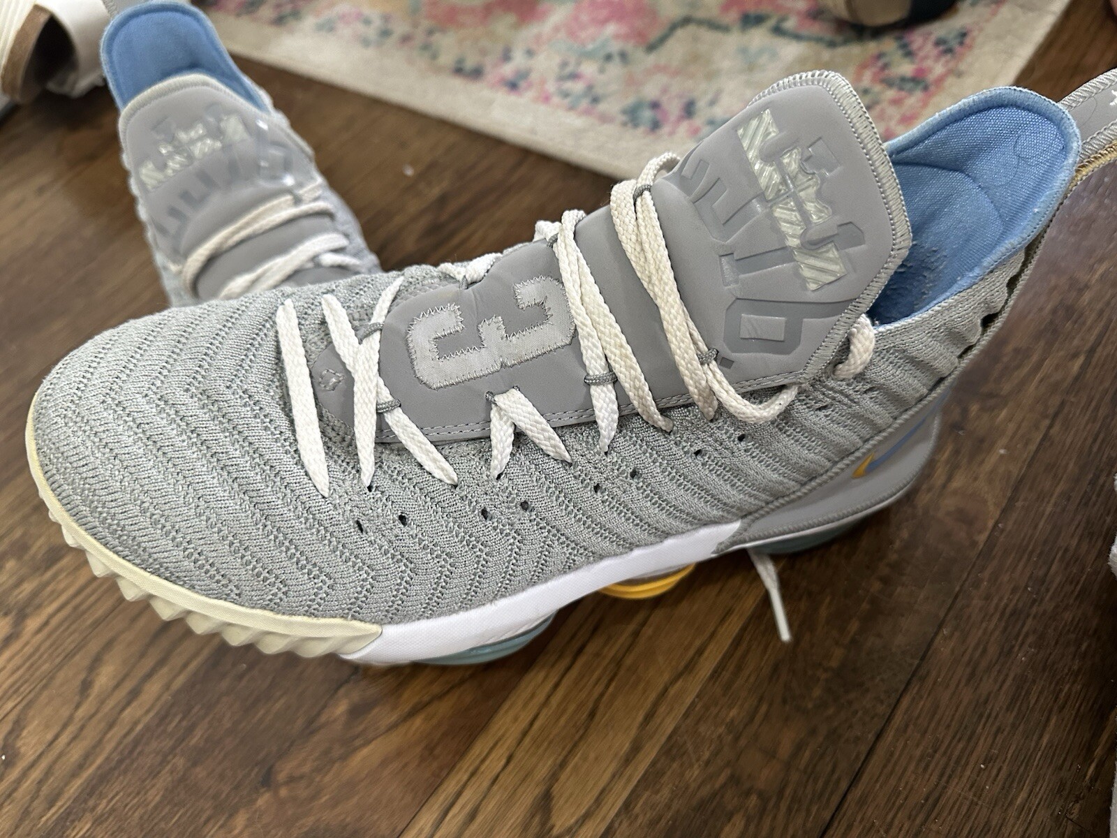 Picture 1 of 6
