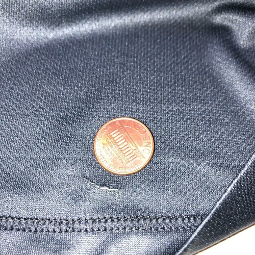 Umbro Gray Light Signature Performance Shirt Sports Athletic Youth Boys Medium  - Picture 2 of 8