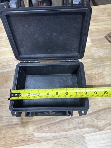 Pelican 1120 Case NO Foam (Black) - Picture 6 of 8