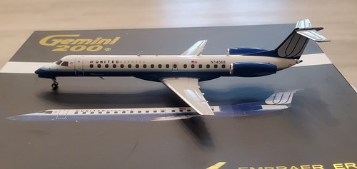 Gemini Jets United Express ERJ-145LR 1:200 G2UAL229 2004 Farben N14568 - Bild 2 von 8