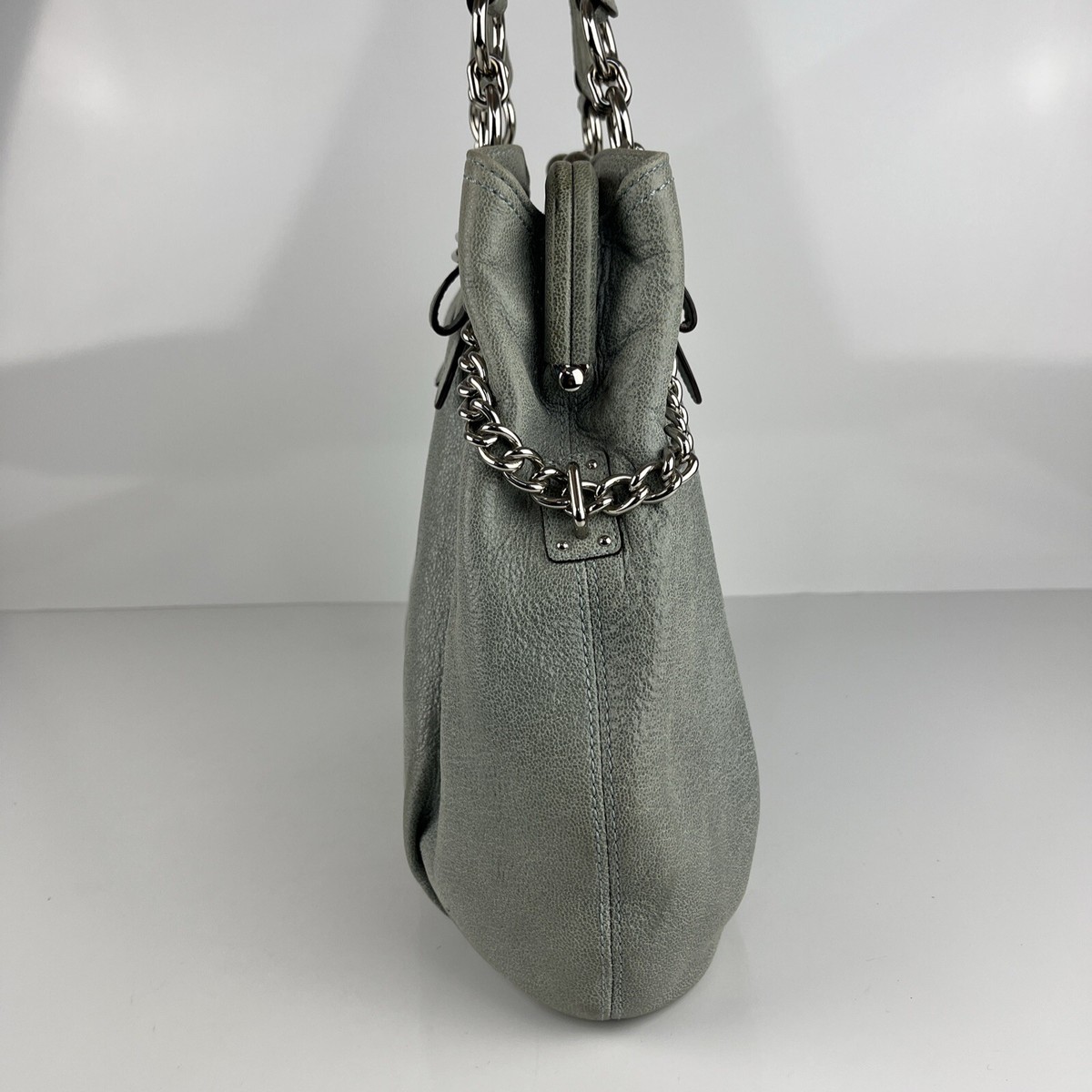 Coach Relaxed Leather Tri Pocket Kisslock Purse Chain K1073