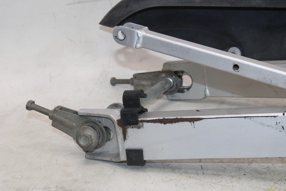 92-07 KAWASAKI NINJA 250R EX250F OEM BASCULANTE TRASERO SUSPENSIÓN TRASERA BRAZO OSCILANTE Foto 2 de 4