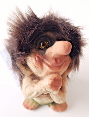 Ny Form Troll "Begging Troll"  4" Tall  3" Wide NEW for 2024 Norwegian - Picture 1 of 7
