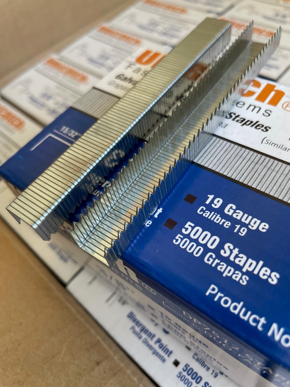 7512D 3/8" Carpet Pad Staples Use with DuoFast 7500 Series Stapler HT755 eBay