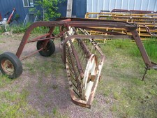  International Harvester McCormick  PULL TYPE HAY RAKE GROUND DRIVE  5 Bar