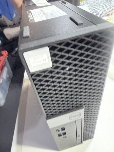 Dell OptiPlex 7050 Desktop Computer - Picture 7 of 11