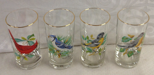Vintage West Virginia Glass Pitcher w/ 7 Glasses - SONGBIRDS - Pinched Spout - Picture 3 of 4