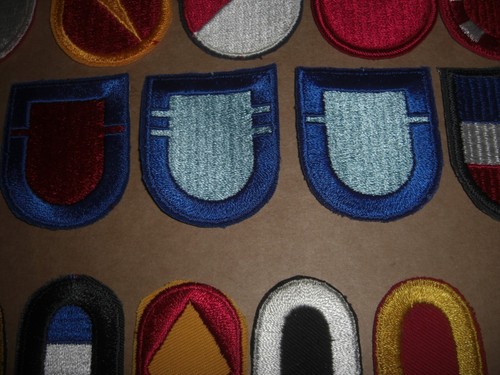 Vintage Airborne Flashes And Ovals 1970'S & 1980'S 28 Patches – Rare – Original - Picture 11 of 11