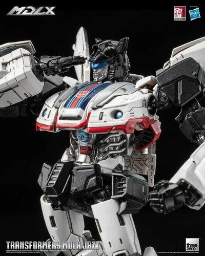 Robot TRANSFORMERS Jazz MDLX Action Figure ThreeZero Sideshow 3Z03380W0 - Foto 9 di 11
