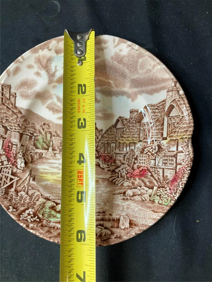 4) JOHNSON BROS OLDE ENGLISH COUNTRYSIDE DESSERT PLATES VGC — 第 4/4 张图片