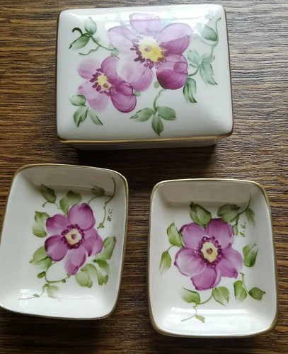 Deluxe ~ Fine China Trinket Box w/Lid & Two (2) Side Trays ~ Floral Design