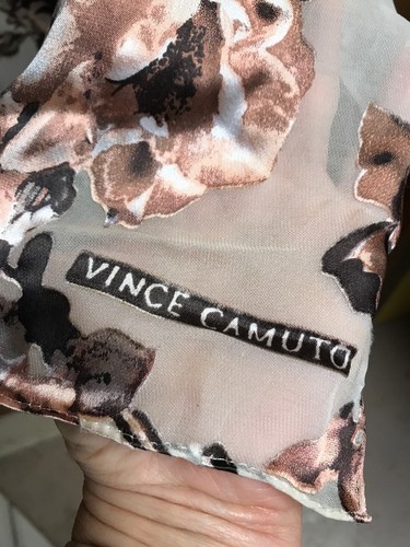 $48 Womens Vince Camuto scarf multi color flowers part see thru rectangle A6 - Picture 3 of 6