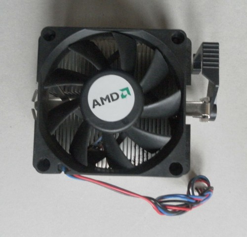 CPU AMD SEMPRON 3000 (1,6 GHZ / 256 KB) SDA3000IAA3CN socket AM2 940 pin - Foto 7 di 12