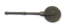 Coupe-Pain En Laiton Indien Vintage Outil De Cuisine Fait Main. G66-640