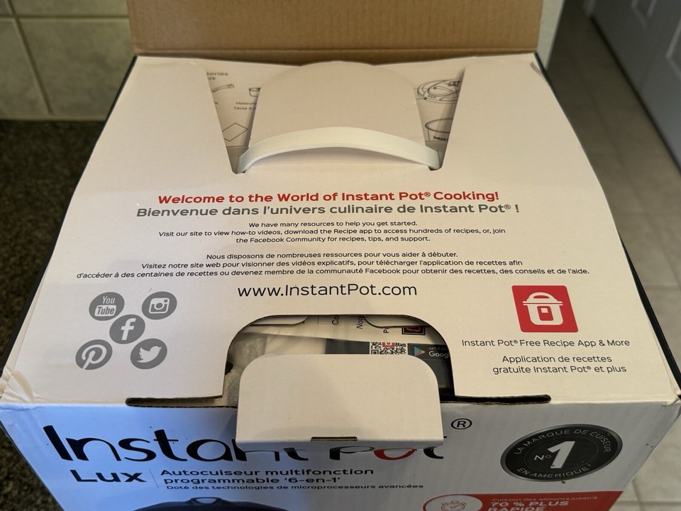 Instant Pot Lux 6in1 MultiUse Programmable Pressure Cooker (6 Quart