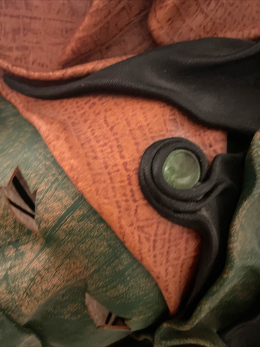 Hand Made Leather Masquerade / Mardi Gras Mask w Beak  - Picture 2 of 8