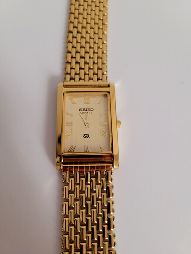Seíko - RARE - Vintage Slim Tank Quartz Men's Silver Wrist Watch