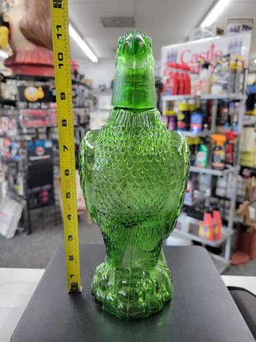 Vintage Green Glass Eagle Decanter. Made In Taiwan. 11" Tall - Picture 7 of 12