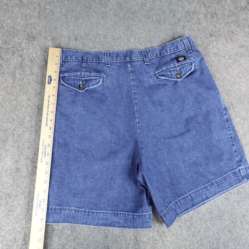 Vintage Dockers Shorts Men 38 Denim Pleated Chino Jorts By Levis Made in USA 90s - Picture 15 of 17