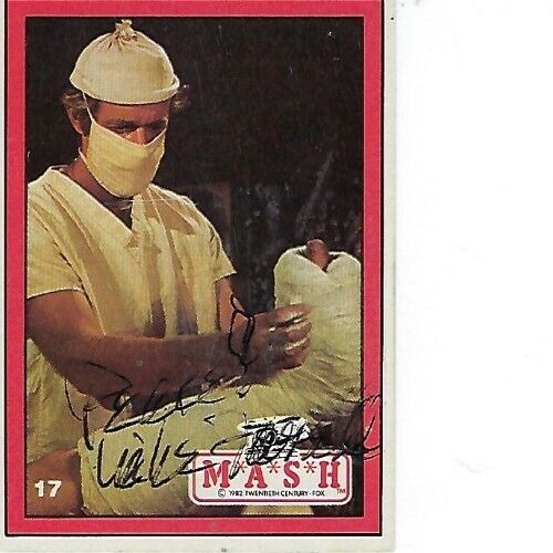 Donruss 1982 firmado por Mike Farrell - M*A*S*H #17 - B.J. HUNNICUTT - Imagen 1 de 1