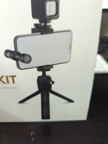 Rode Microphones Vlogger Kit - Edizione iOS - Foto 2 di 19