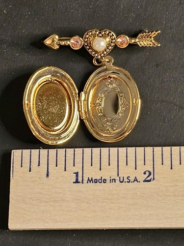 Vintage Avon Locket Heart Brooch Pin Cupid Child Or Adult - Picture 5 of 6