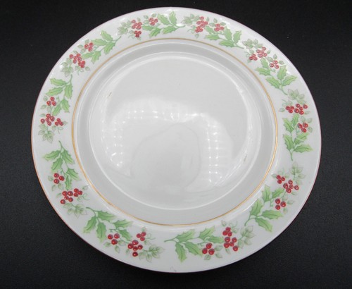 Gibson Holly Berry Set of 4 Coffee Cups with Saucers & Creamer & Sugar Bowl  - Picture 5 of 13