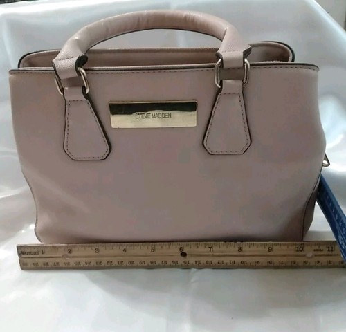 Steve Madden Umhängetasche Handtasche Rouge Rose 11" x 7" goldfarbene Akzente Damen - Bild 16 von 19