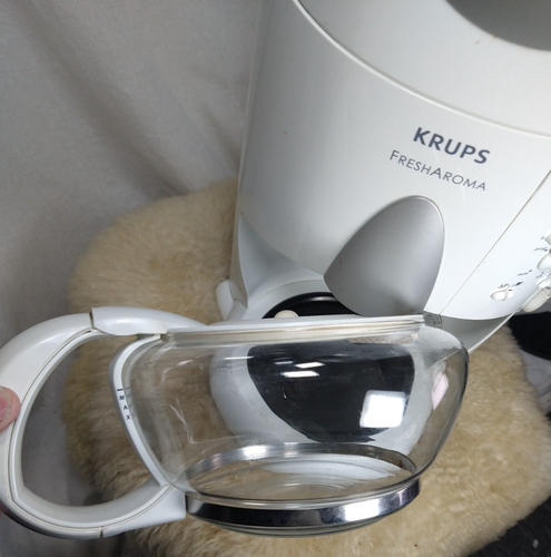 KRUPS COFFEE MAKER F625 FRESH AROMA PROGRAMMABLE COFFEE BREWING 10 CUP WHITE - Picture 19 of 24
