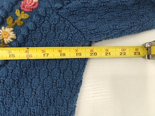 Raro Suéter Hecho a Mano Jersey Cárdigan Floral Talla S - Imagen 5 de 9