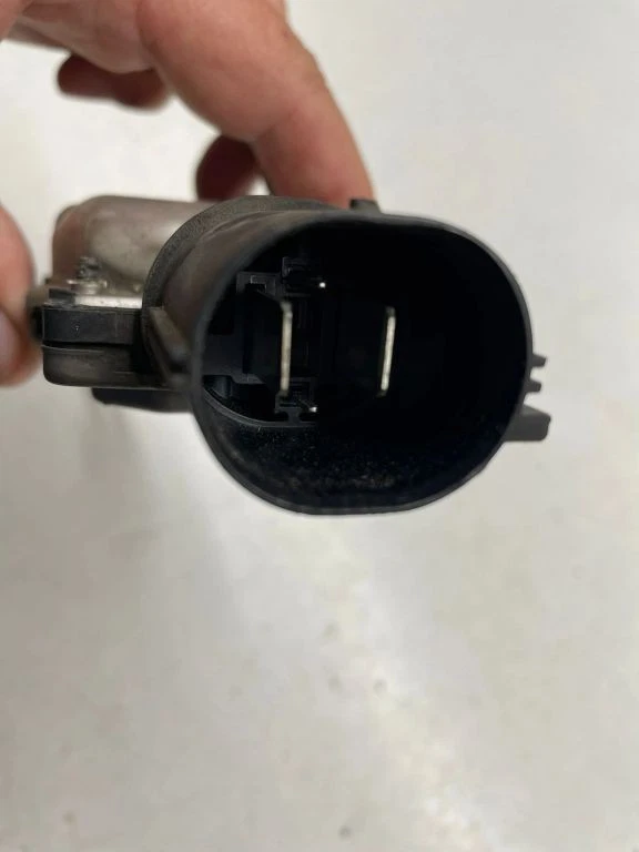 Relé ventilador refrigerante diésel Ford Focus C-MAX 2008 1137328567 AMG4329 - Imagen 2 de 4