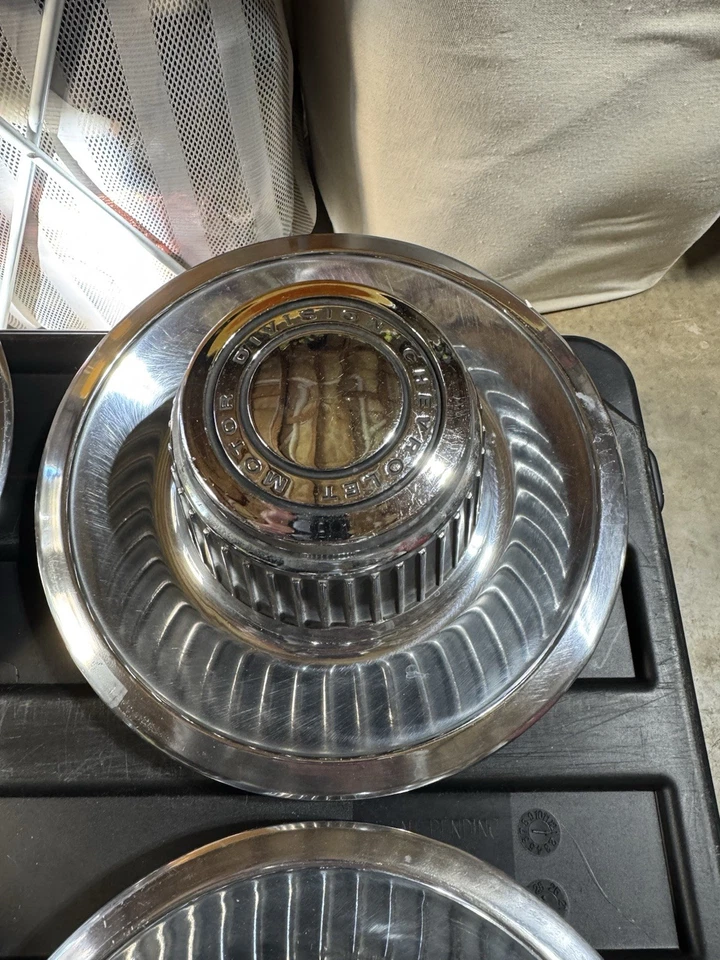 Chevrolet Rally Wheel Derby 1968-82 Gm tapas centrales OEM Corvette, Camaro, Nova  Foto 3 de 4