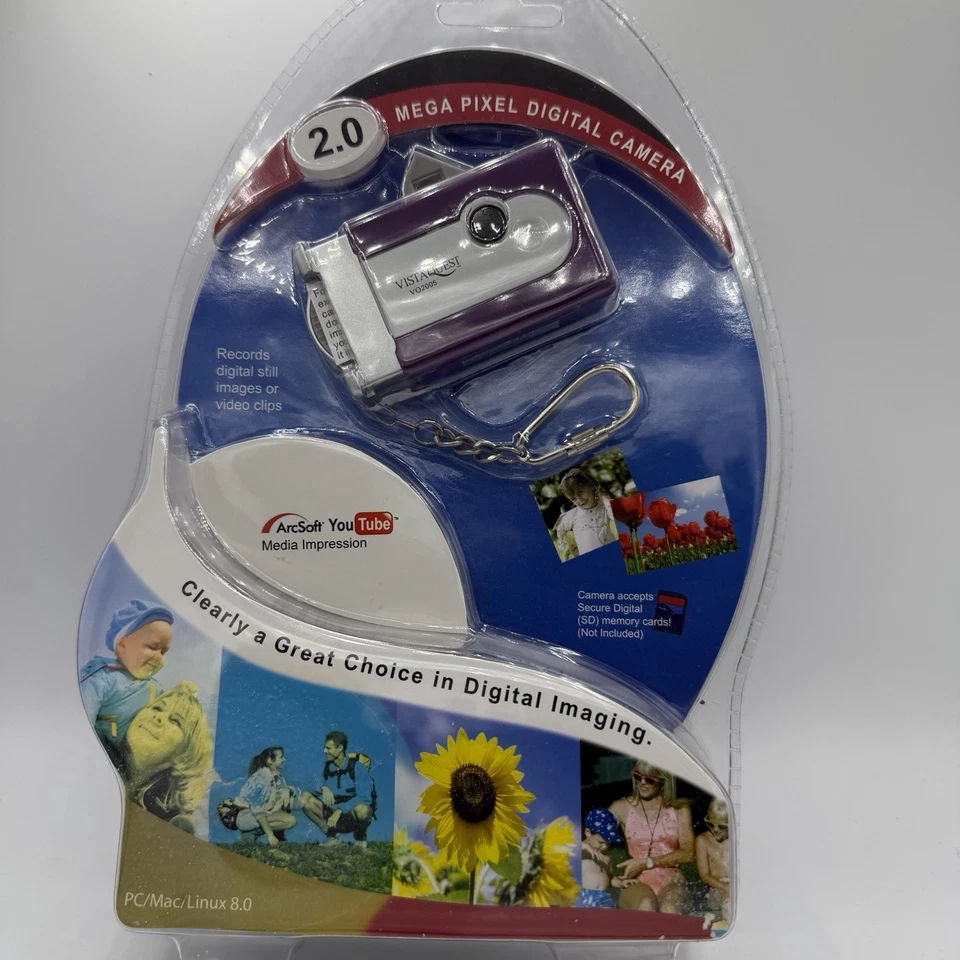 VistaQuest VQ2005 Digital Camera Keychain Lo Fi Toy Camera New - Image 2 of 4