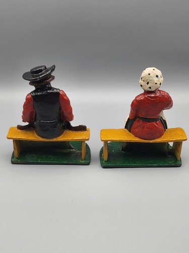 Vintage Pair Cast Iron Bookends or Door Stops of Amish Man & Woman Felt Base - Picture 4 of 9