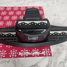 Stampin Up EYELET LACE Boarder Edge Punch Scalloped Retired B2