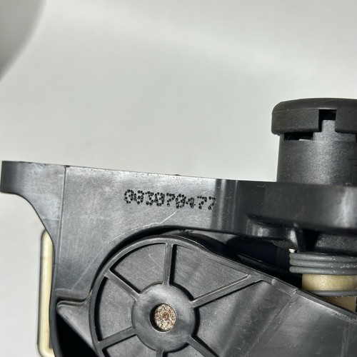 2007 Buick Lucerne Accelerator/Gas Pedal - Picture 3 of 8