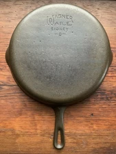 Wagner Ware, Sidney O, Cast Iron Angus Broiler , Grill Pan 9, 1129V, Restored