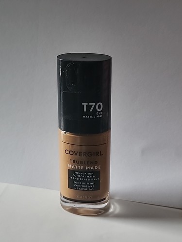 TruBlend Matte Made Foundation - T70 Caramel - 1 oz - Picture 2 of 2