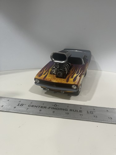 1/18 1970 PLYMOUTH CUDA MUSCLE MACHINE CUSTOM REPAIRED FLAMES DIE CAST METAL CAR - Picture 6 of 9