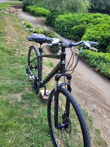 Carrera Crossfire 2 Large Frame28 Inch Wheels Hybrid Bike Mountain Bike - Picture 10 of 11