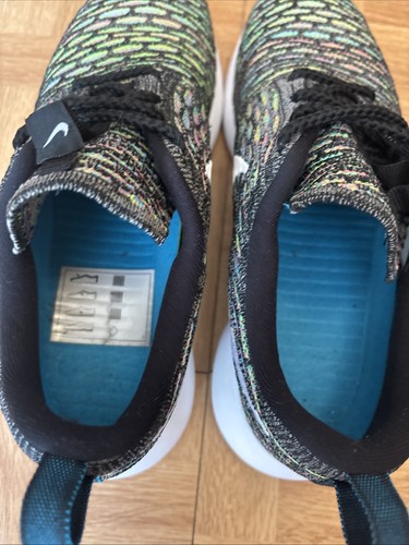 Nike Roshe Run Flyknit Multicoloured Trainers 704927-001 UK Size 4.5 - Picture 9 of 13