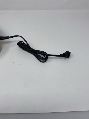 Trituradora de papel/tarjeta de crédito de escritorio corte transversal Aurora 4 hojas plegadas AS420C - Imagen 10 de 18