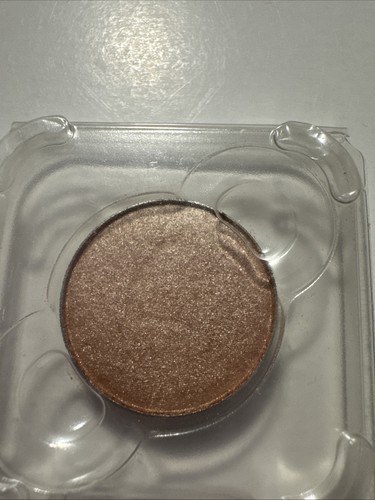 Lancôme Color Design Eyeshadow Refill - UVE - New Without Box  - Picture 3 of 6