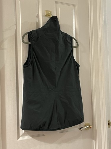 Women’s Size Medium Nike Aerolayer Gilet - Picture 2 of 7
