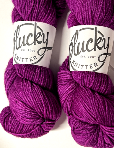 $72 VIOLET 2 118g Skeins 460y Plucky Knitter SNUG WORSTED Merino CASHMERE A YARN - Picture 2 of 10