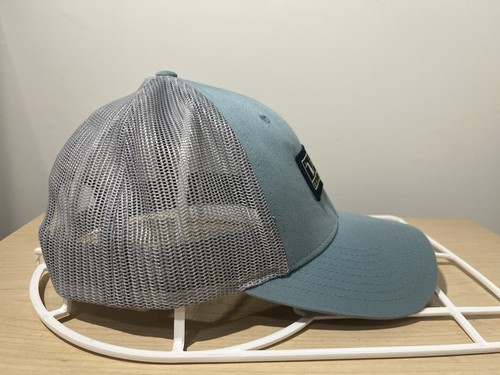 Local Boy Outfitters Mütze blau Netzrücken Druckknopflasche Mütze Truckerkappe einfaches Logo Ric - Bild 4 von 8