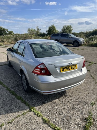 Mondeo Ghia X Automatic - Picture 3 of 14