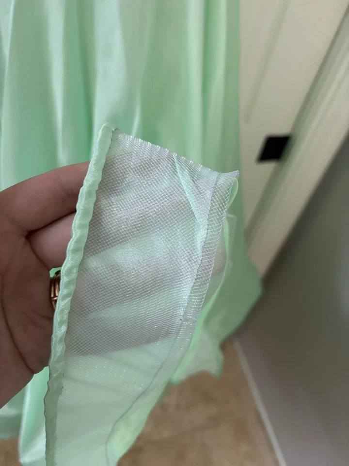 Vestido de salón verde menta liso/estándar, talla pequeña/mediano Foto 4 de 4